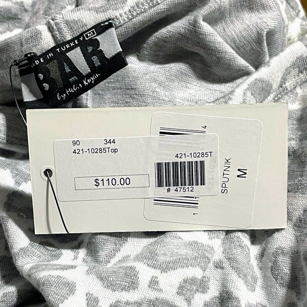 BAR by Melis Kozan Womens M Top Animal Print Long Sleeve Soft Gray MSRP $110 NWT - Picture 9 of 12